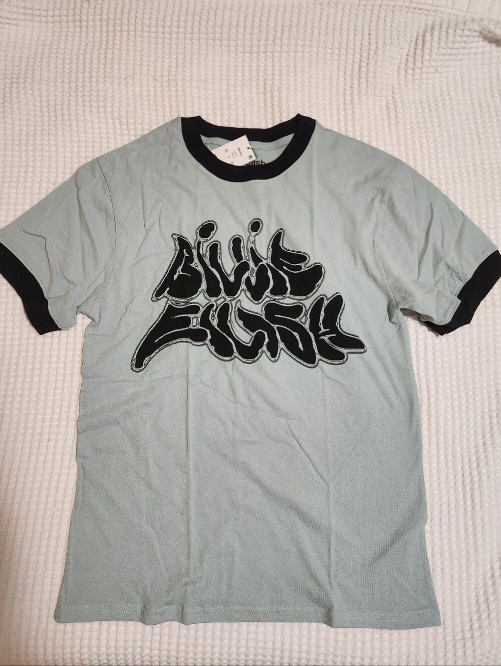 ✨️💗NWT Billie Eilish ringer tee  distinctive teal Small Logo
